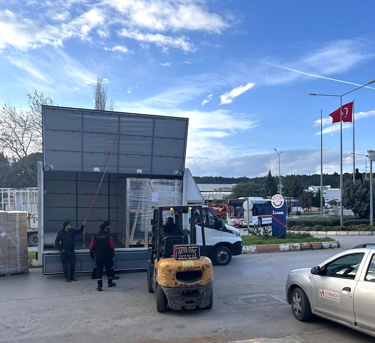 ALMANYA WRM 26 CNC JANT TORNA MAKİNESİ SEVKİYATIMIZ