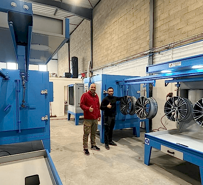 TORNADO CNC JANT ELEKTROSTATİK TOZ BOYAMA KABİNİ VE FIRINI FRANSA KURULUM VE EĞİTİM’DEN GÖRÜNTÜLER