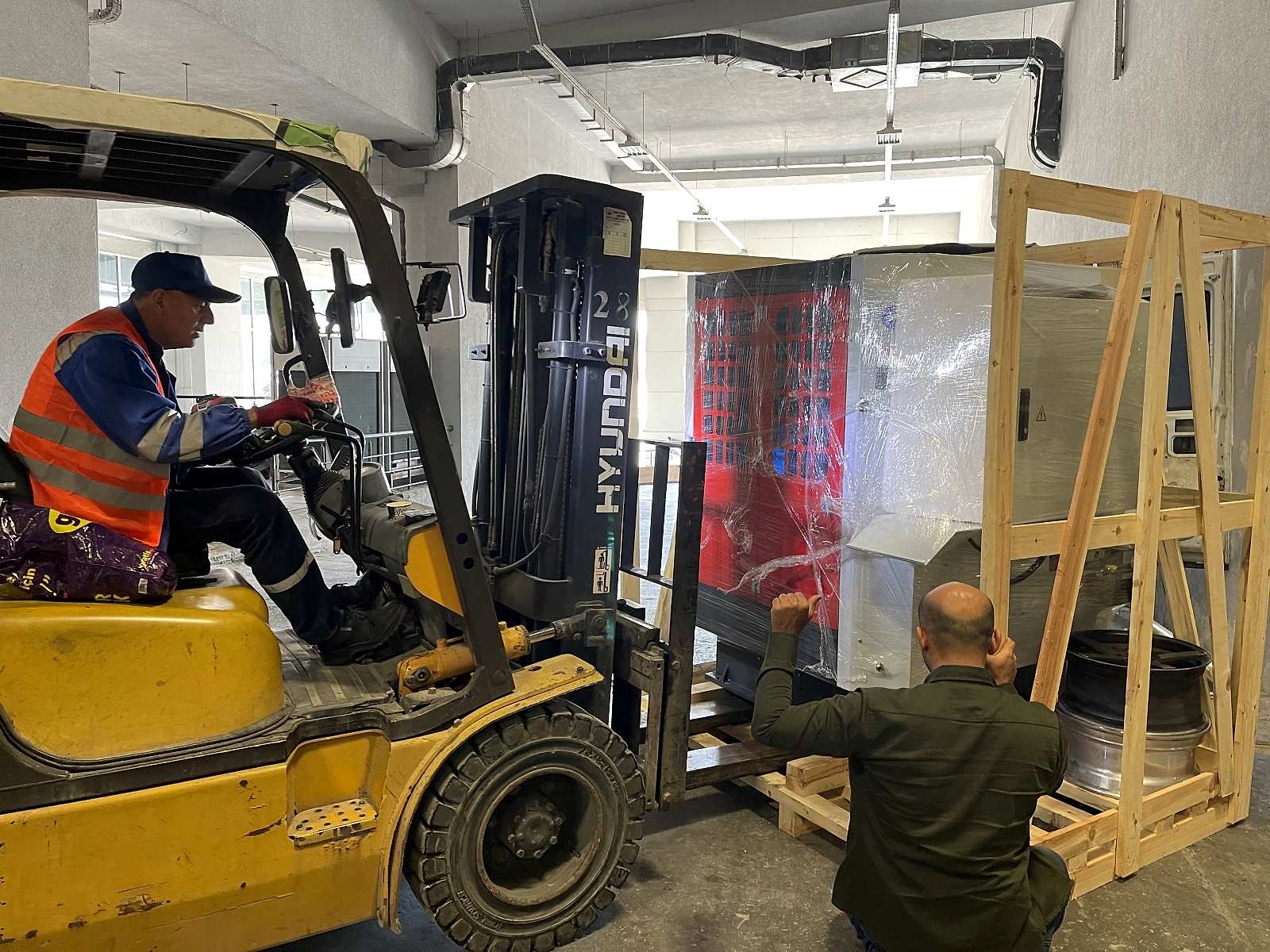 MAKEDONYA HRW 22 YATAY CNC JANT TORNA MAKİNESİ SEVKİYATIMIZ