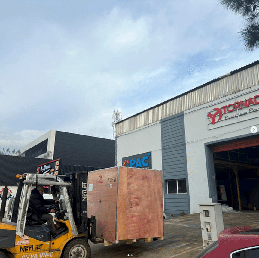 TORNADO CNC NİĞDE HRW 22 YATAY CNC JANT TORNA MAKİNESİ SEVKİYATIMIZ